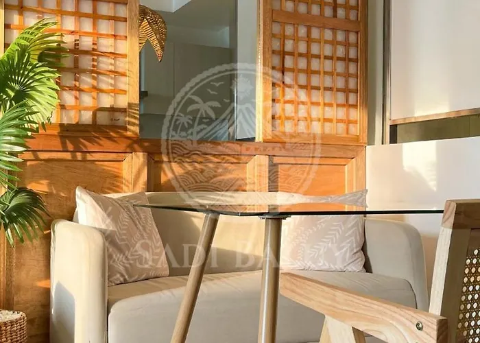 Apartment Sadi Baluy Cozy Near Rockwell With Free Pool Access *