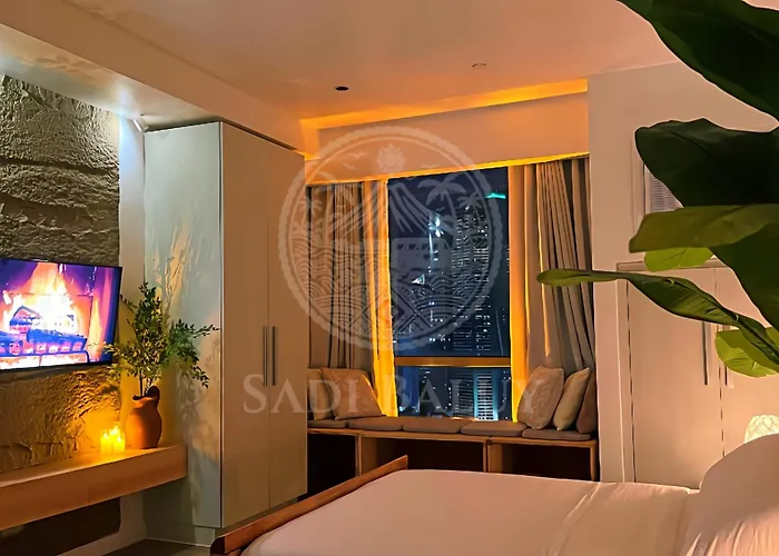 Sadi Baluy Cozy Near Rockwell With Free Pool Access Manila